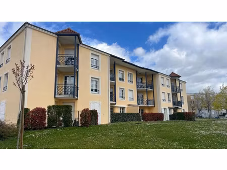 location appartement 3 pièces 63 m² à dijon (21000)