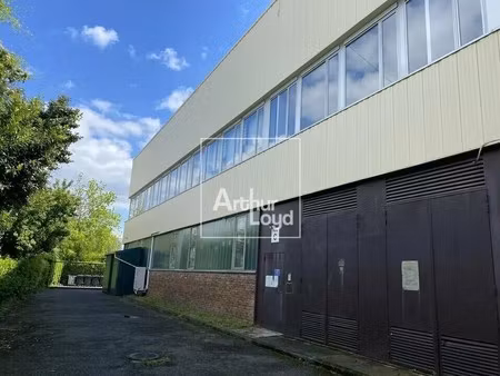 location local d’activités ris orangis 91130 1400m²