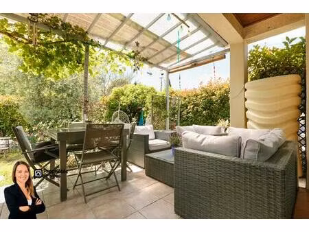 maison 3 pièces de plain-pied avec jardin  parking et cave