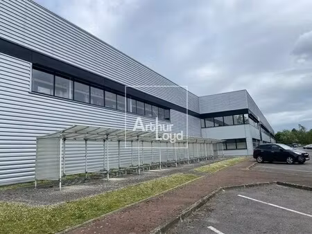 location local d’activités combs la ville 77380 3299m²