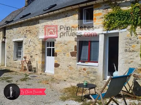 maison familiale au coeur du bourg de rieux -5 chambres 195 m²