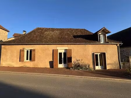 maison de village sarrazac 6 pièce(s) 110 m2