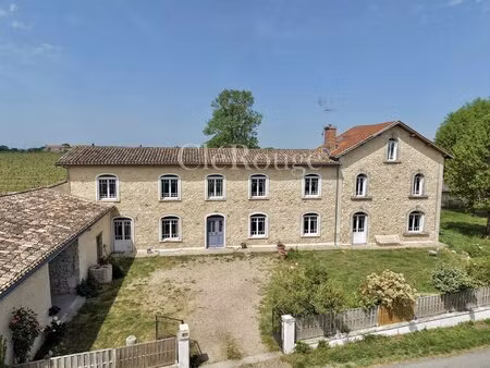 proche de bergerac - magnifique propriété de 5 chambres dans un parc arboré
