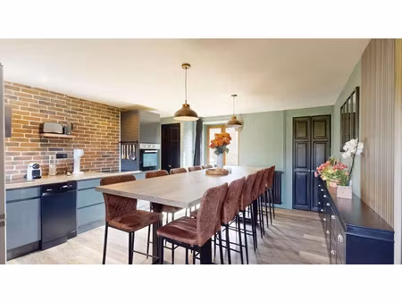 vente maison 5 pièces 118 m² à montaigu-la-brisette (50700)  274 000 €
