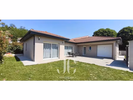 vente maison 4 pièces 125.58 m² à beaurepaire (38270)  290 000 €