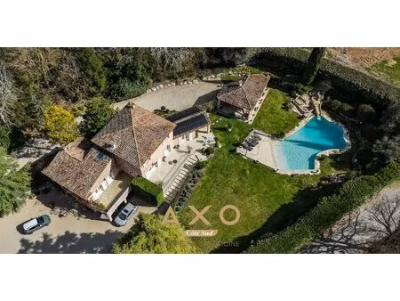 meyrargues - maison - dependance - terrain 4 250 m2 - piscine - garages - 1 079 000