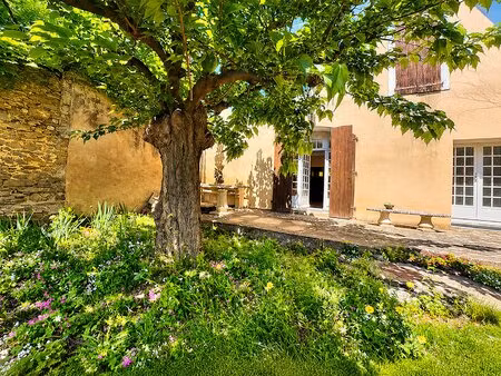maison de maitre avec jardin et grand garage
