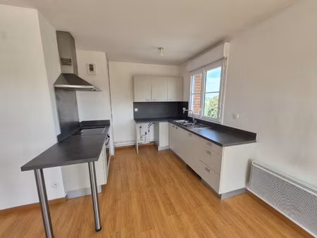 location appartement 3 pièces 60m² lesquin 59810