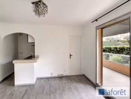 location appartement 1 pièce 29 m² à nice (06200)