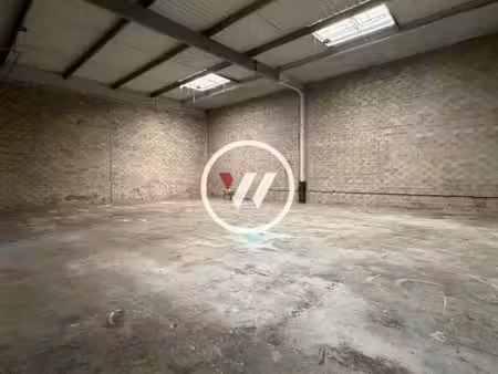 location local d’activités goussainville 95190 472m²