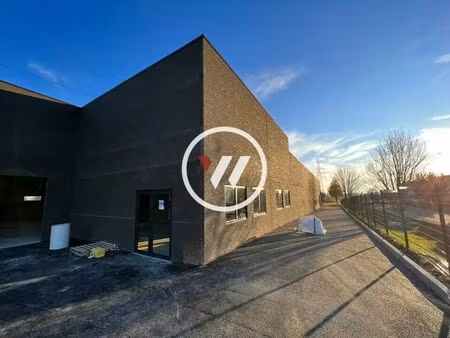 location local d’activités villiers le bel 95400 1500m²