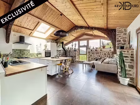 vente maison 6 pièces 140 m² montpezat-sous-bauzon (07560)