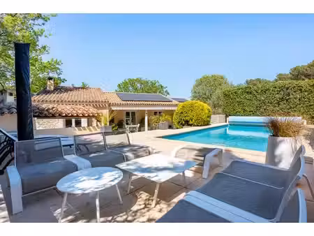 vente maison aubagne 13400 - - surface privée