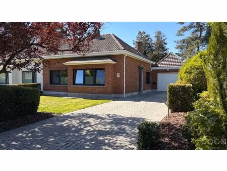 huis te koop in 's gravenwezel met 2 slaapkamers