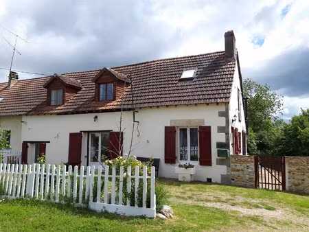 jolie maison de 3 chambres avec vue imprenable