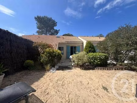 vente maison piscine à saint-jean-de-monts (85160) : à vendre piscine / 41m² saint-jean-de