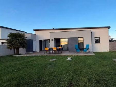 vente maison à lesneven (29260) : à vendre / 105m² lesneven
