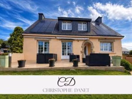 vente maison piscine à locqueltas (56390) : à vendre piscine / 145m² locqueltas