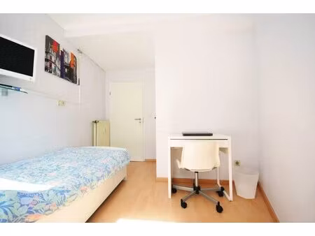 à louer chambre 10 m² – 775 € |luxembourg-cessange