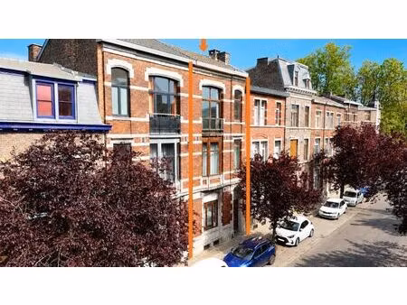maison à vendre à rue du parlement  19 glain (vbe22723)