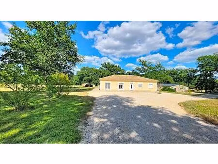 propriété de charme avec gîte indépendant sur plus de 6 hectares clôturés