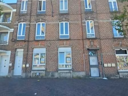 belle immeuble de rapport composé de 3 logements