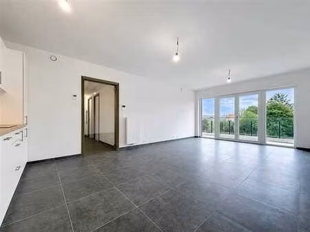 appartement 2 chambres avec terrasse et vue sur le canal