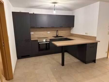 appartement 3 chambres (peb b) + 1 parking