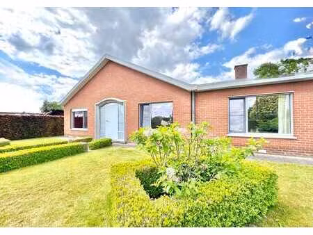 bungalow | 3 kamers | tuin | garage | 959 m²