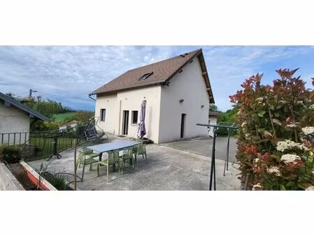 maison individuelle entièrement rénovée 5 pièces 128 m2