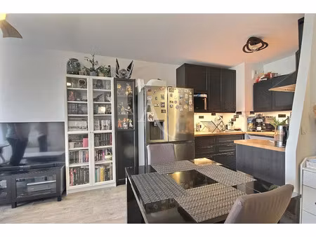 vente appartement 2 pièces 40 m² à pierrelaye (95220)  185 000 €