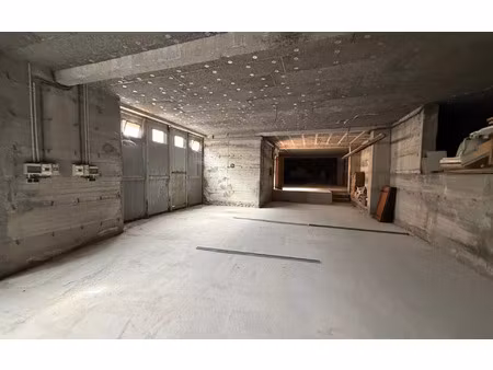 stationnement la saulce 212.9 m² t- à vendre  224 000 €