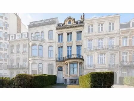 immeuble mixte à vendre à boulevard saint-michel 121 etterbeek (vbe22662)