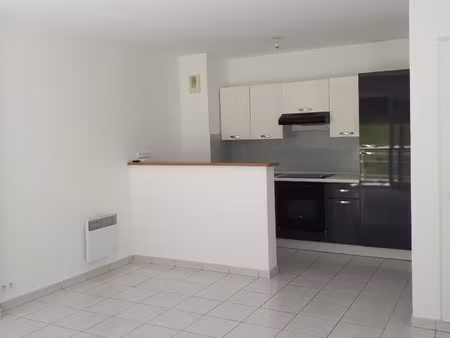 lumineux appartement 2 pieces dans residence recherchee de l