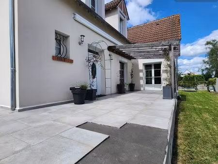 maison familiale 6 chambres avec suite parentale  jardin arboré et dpe b