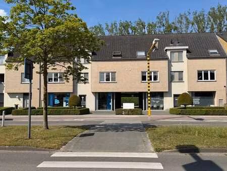handelspand te koop op toplocatie langs belangrijke inval...
