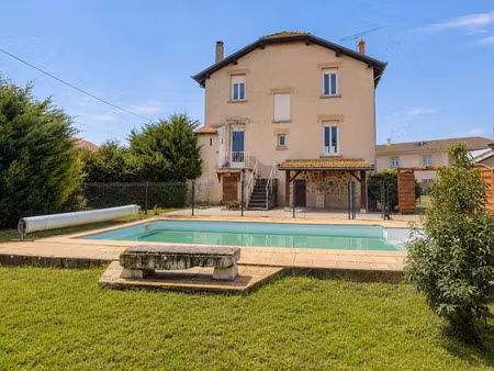 vente maison 7 pièces 159 m² saint-paul-de-varax (01240)