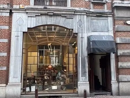 surface commerciale à louer à rue de montigny 15 charleroi (vbe22877)