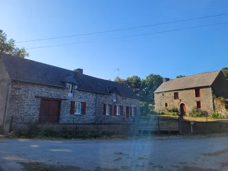 ensemble immobilier au coeur de brocéliande