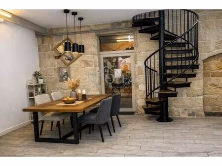 uzes centre historique appartement 220m² avec exterieur