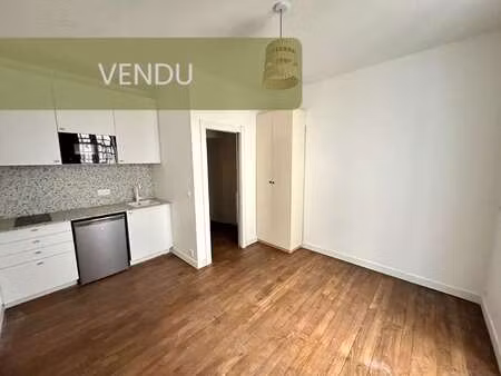 vente appartement t1 à vitré (35500) : à vendre t1 / 16m² vitré