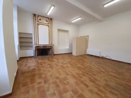 location commerce 43 m² à aubigny-sur-nère (18700)