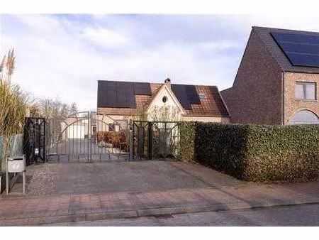 bungalow