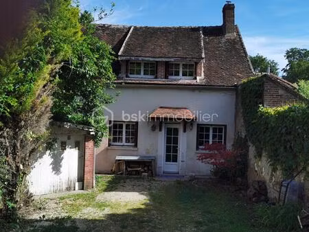 maison ancienne de 110 m² à thorigny-sur-oreuse