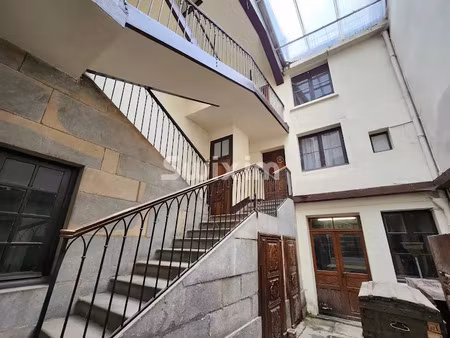 vente immeuble 10 pièces 280 m² à poligny (39800)  175 000 €