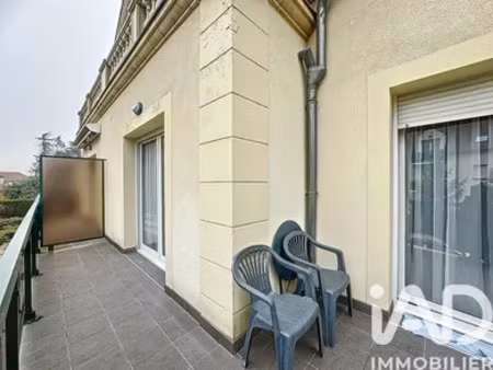 appartement à brie-comte-robert (77170)