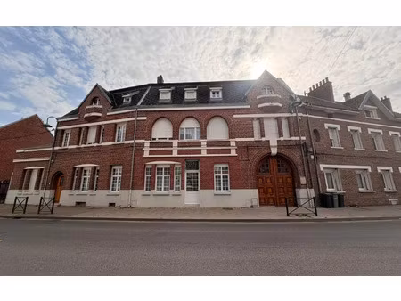immeuble roisel 700 m² t-2 à vendre  418 000 €