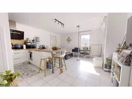 appartement la seyne sur mer 2 pièce(s) 46 m2