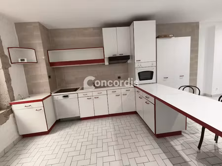 location maison 5 pièces 138.79 m² à nancy (54000)  1 200 €
