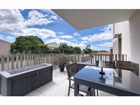 appartement nieul-sur-mer 86 m² t-5 à vendre  350 000 €